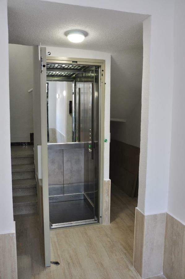 Alenia Apartament